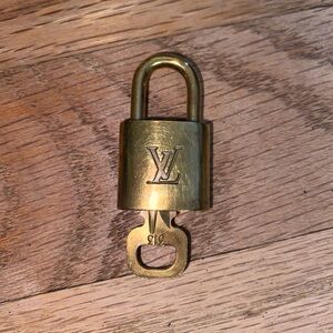 Authentic Louis Vuitton Lock and Key Set #313
